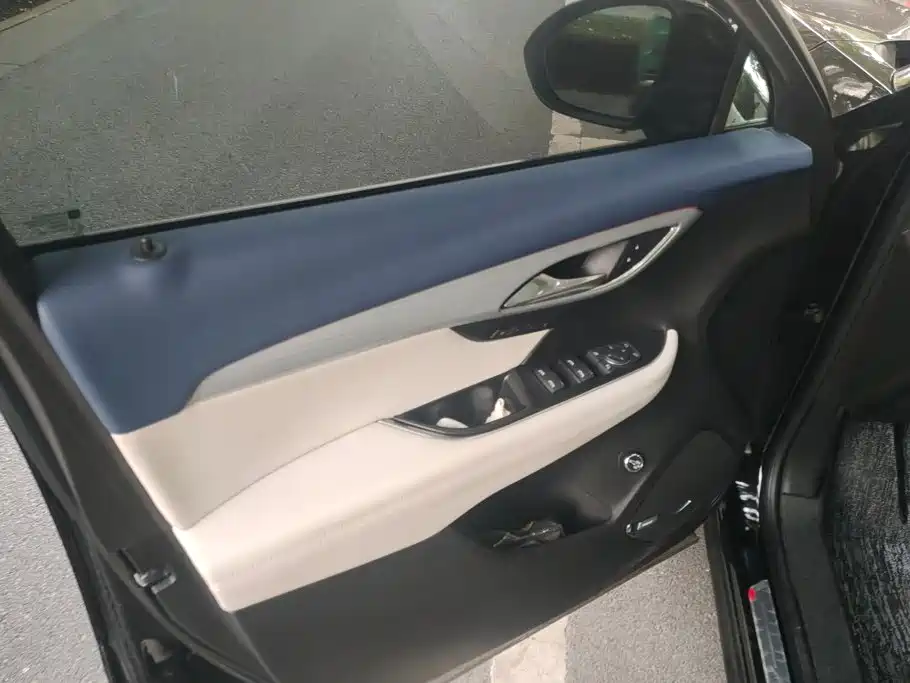 Buick Envision Plus — миниатюра 7