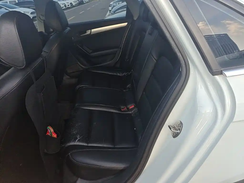 Audi A4L — миниатюра 17
