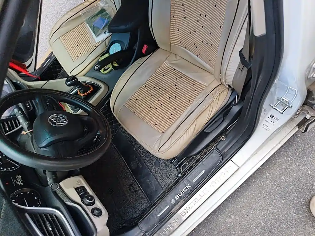 Buick Excelle — миниатюра 8