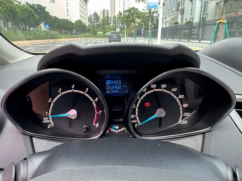 Ford Fiesta — миниатюра 4