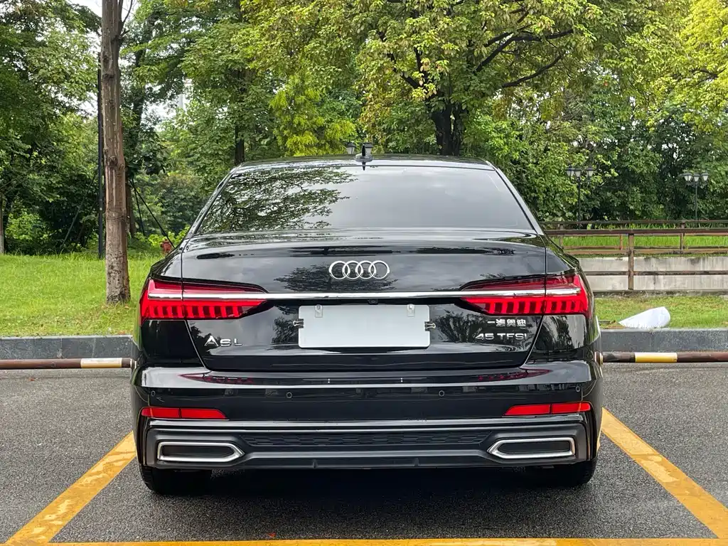 Audi A6L — миниатюра 5