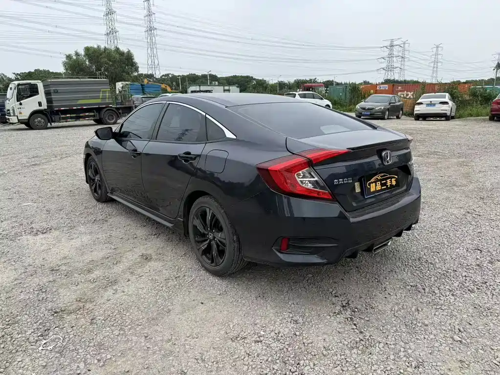 Honda Civic 2019 220TURBO CVT V