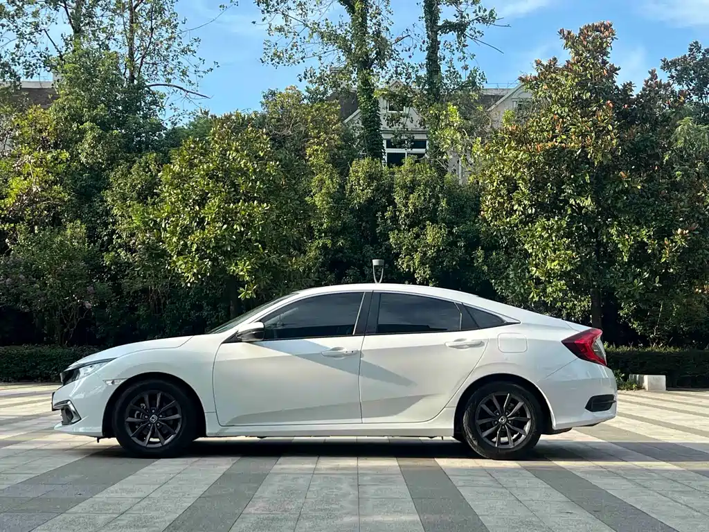 Honda Civic — миниатюра 6