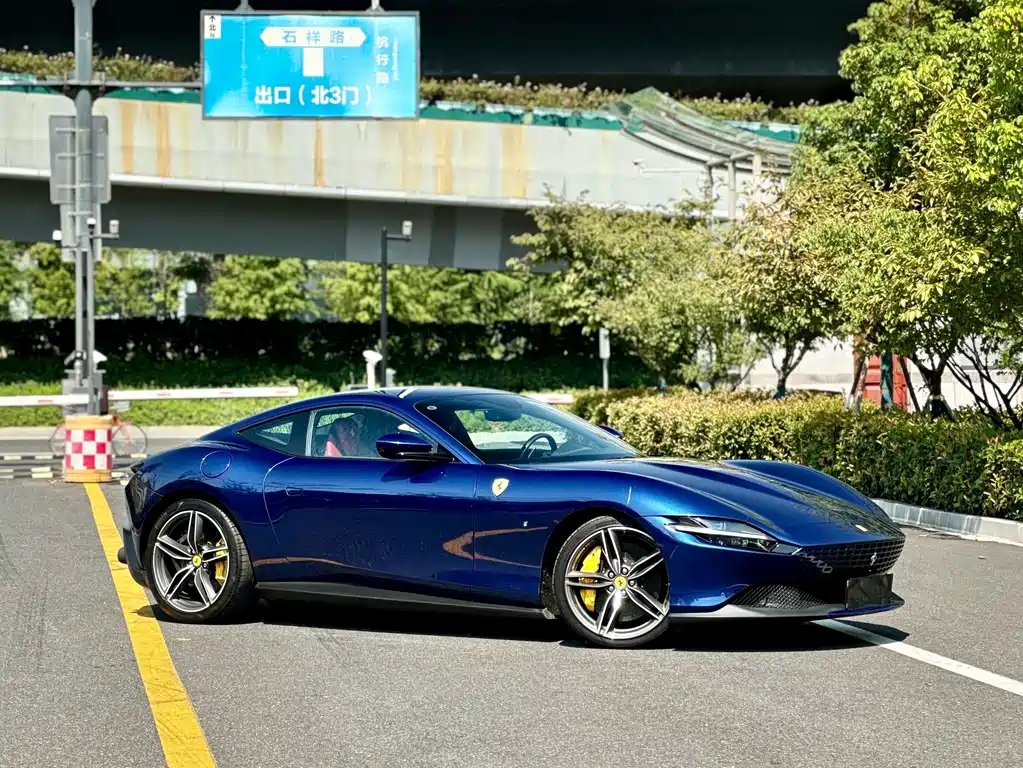 Ferrari Roma — миниатюра 4