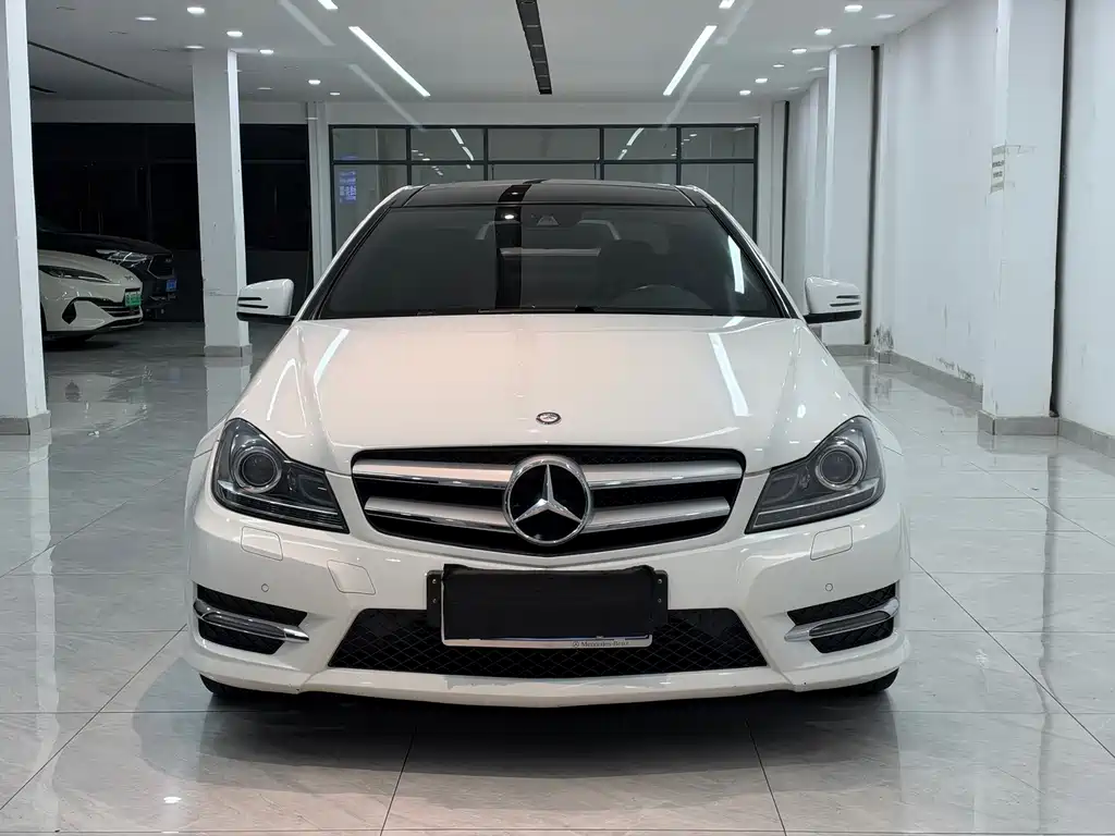 Mercedes-Benz C-Class (Import) — миниатюра 3
