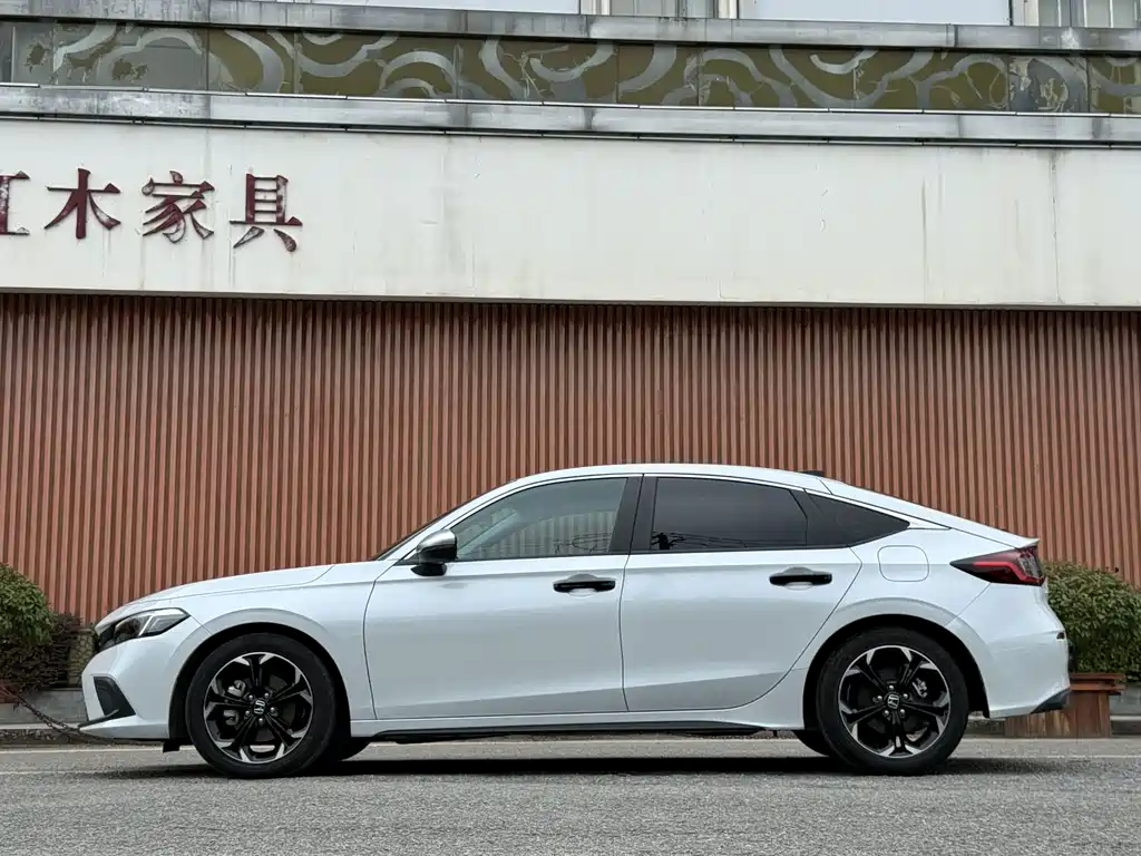 Honda Civic — миниатюра 2