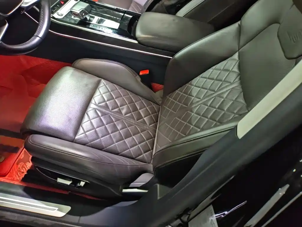 Audi A8 — миниатюра 15