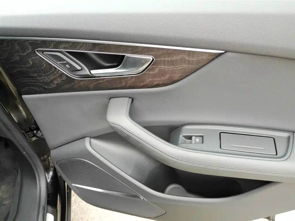 Audi Q8 — миниатюра 19