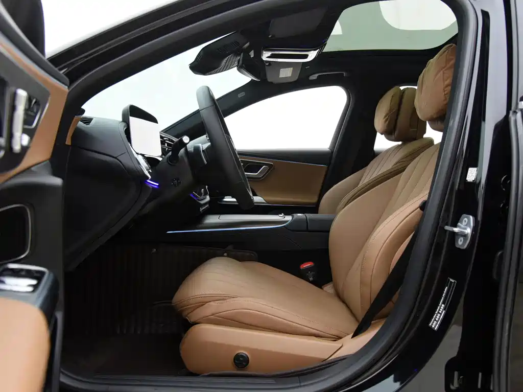 Mercedes-Benz E-Class New Energy — миниатюра 8