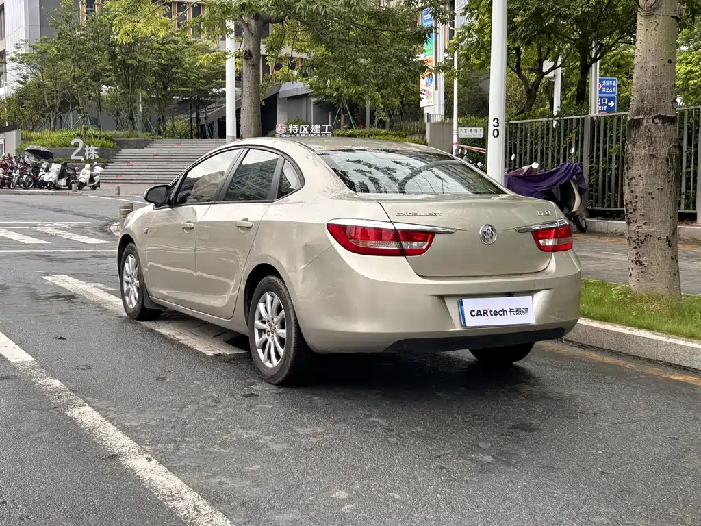 Buick Excelle — миниатюра 9