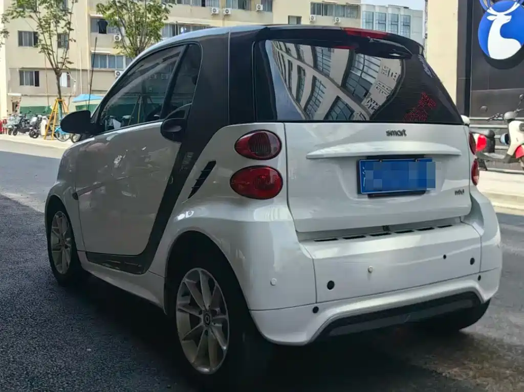 smart Smart Fortwo — миниатюра 6