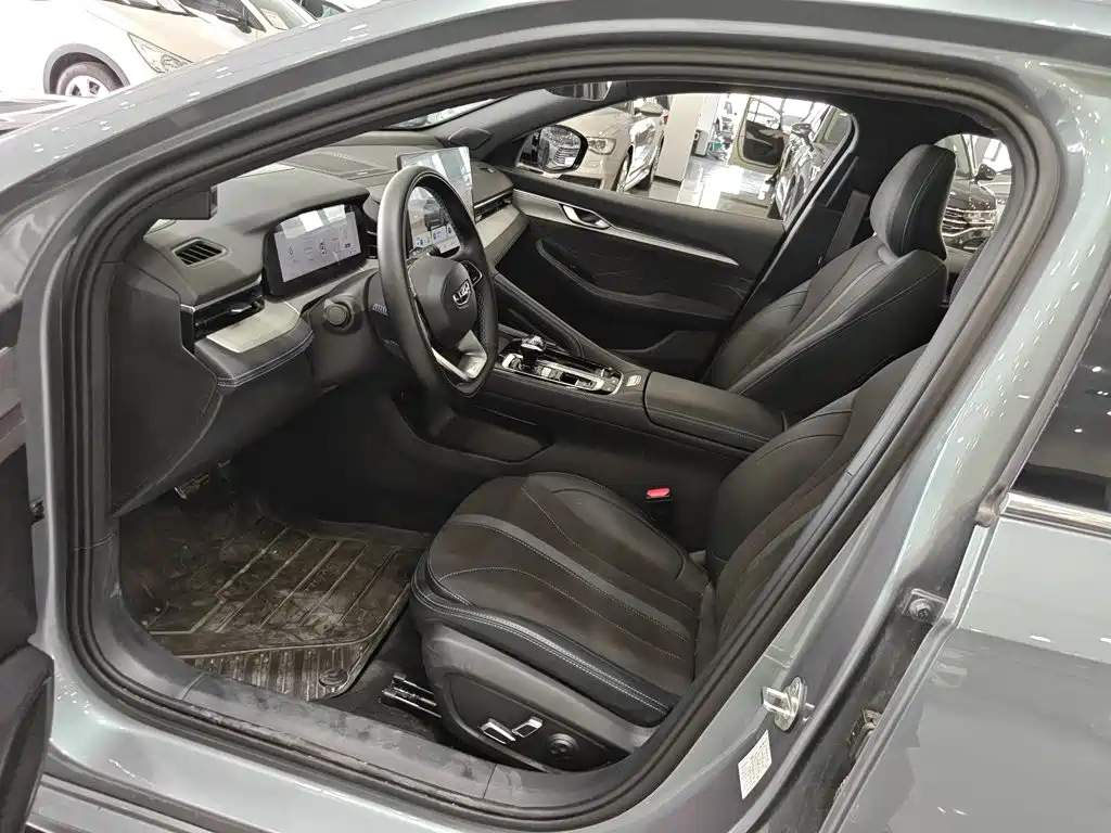 Geely Xingrui — миниатюра 8