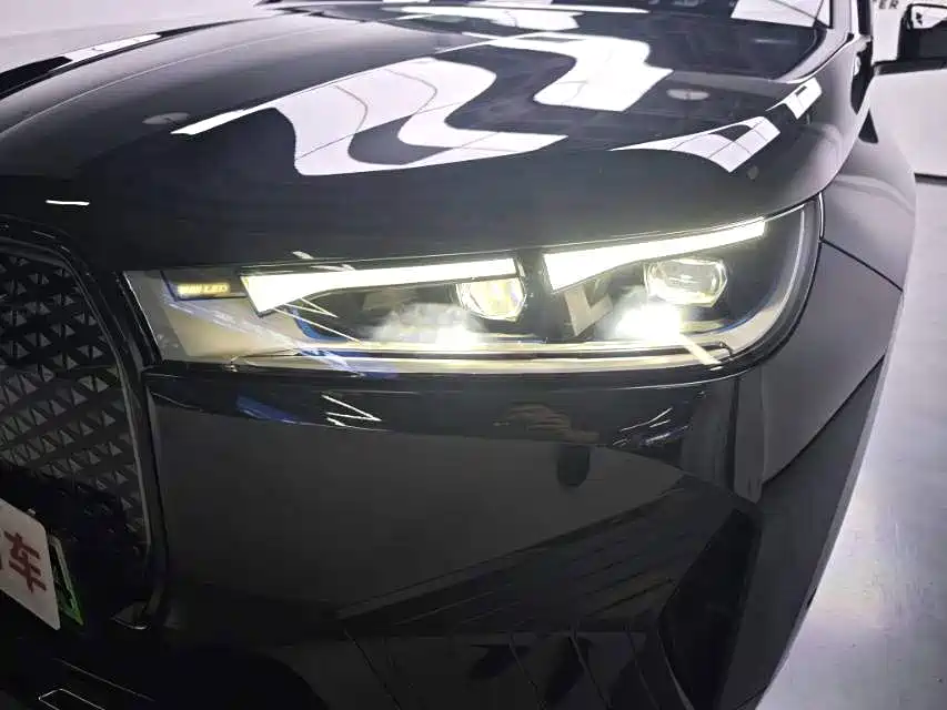 BMW iX — миниатюра 11