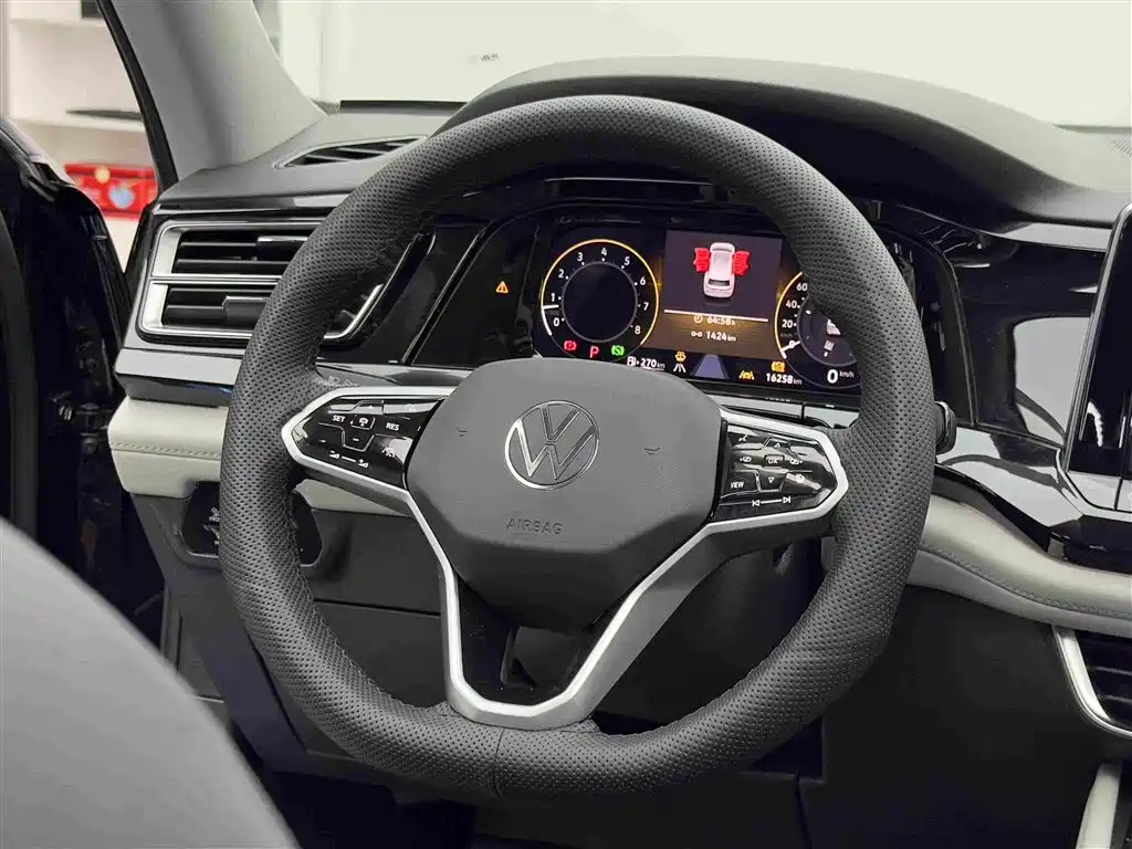 Volkswagen Teramont — миниатюра 13
