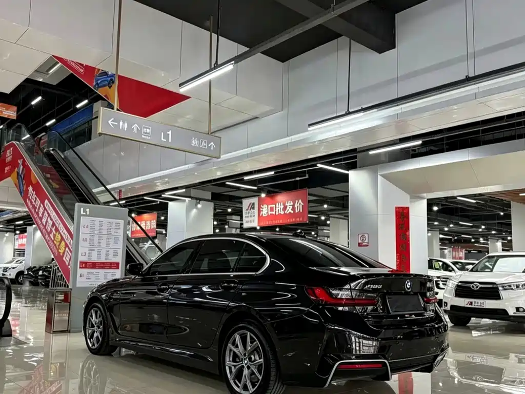 BMW i3 — миниатюра 7