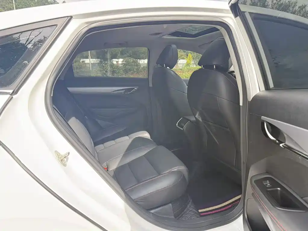Geely Binrui — миниатюра 9