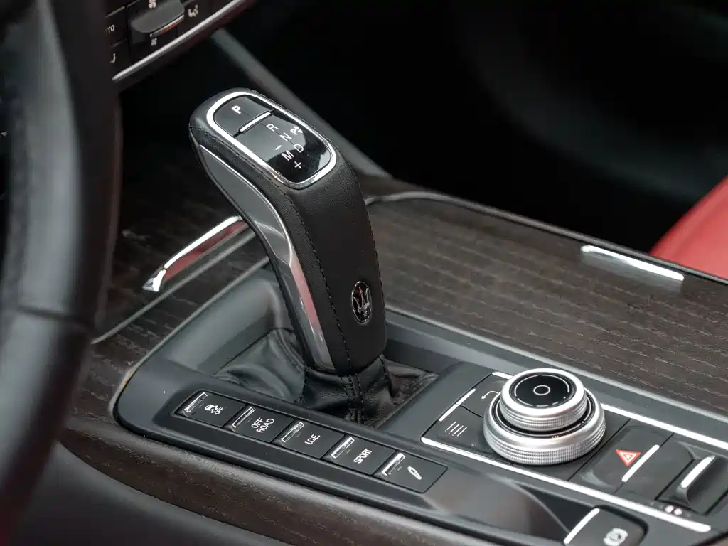 Maserati Levante — миниатюра 21