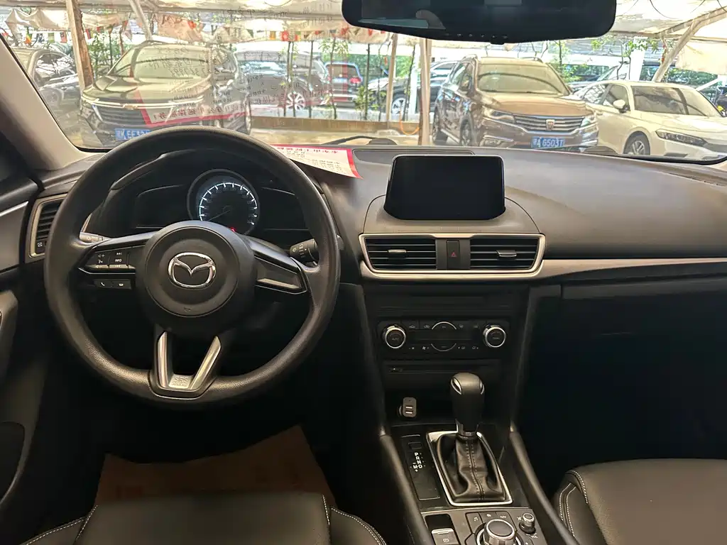 Mazda 3 Axela — миниатюра 7