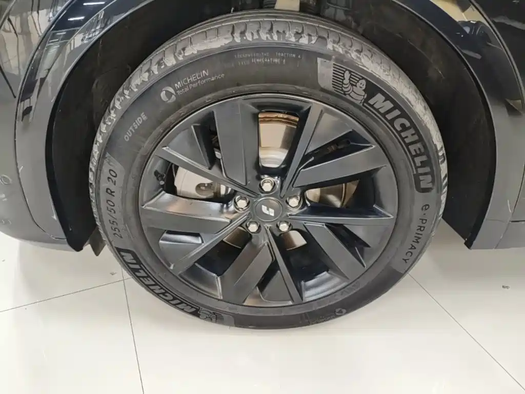 Li Auto Li L7 — миниатюра 23