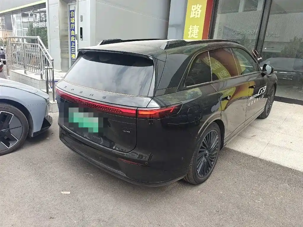 XPeng G9 — миниатюра 4