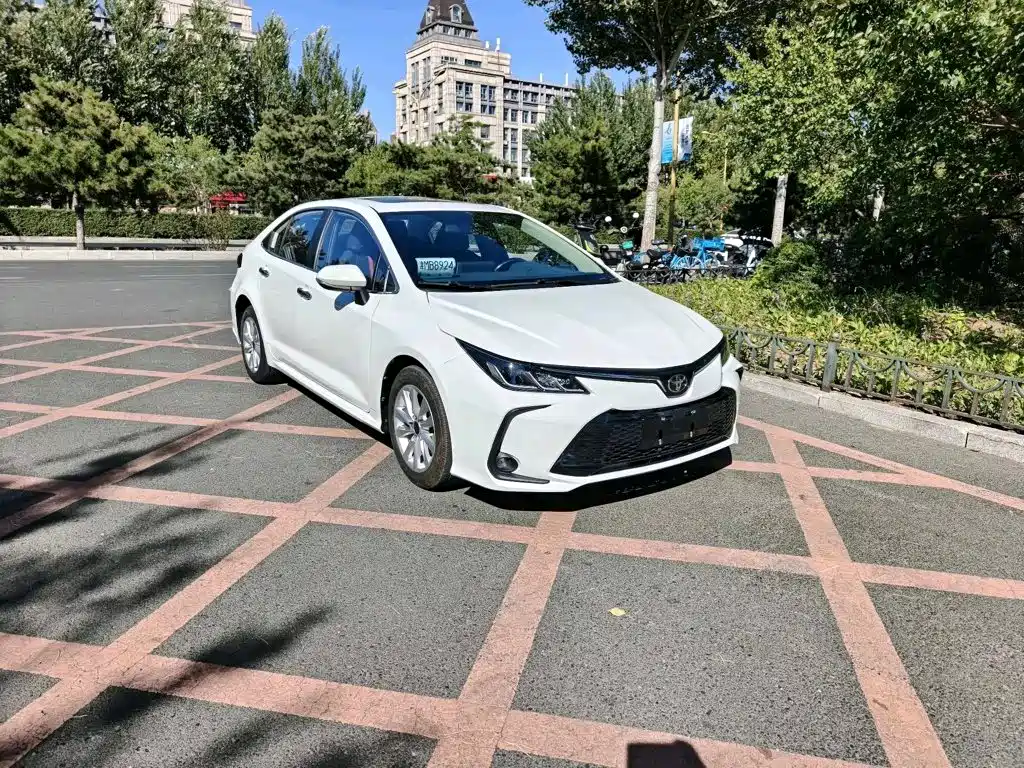 Toyota Corolla — миниатюра 4
