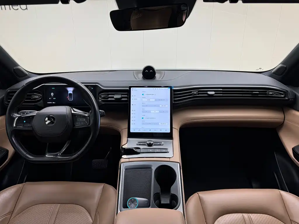 NIO ES6 — миниатюра 17