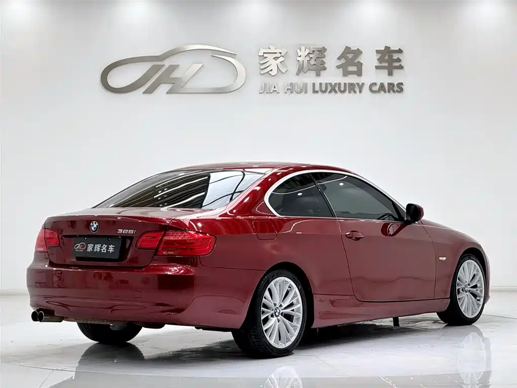 BMW 3 Series 3 2011 320i