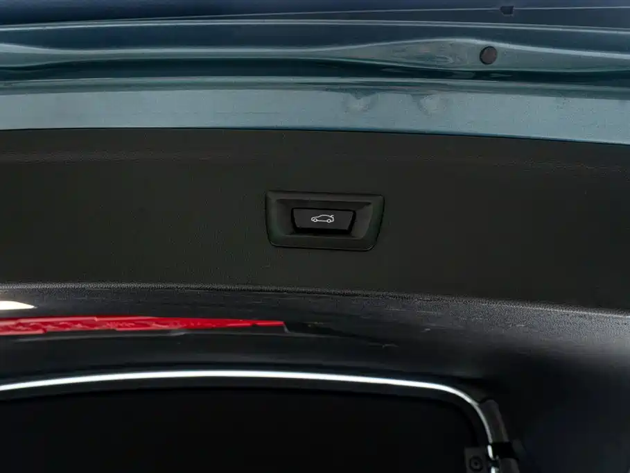 BMW iX — миниатюра 10