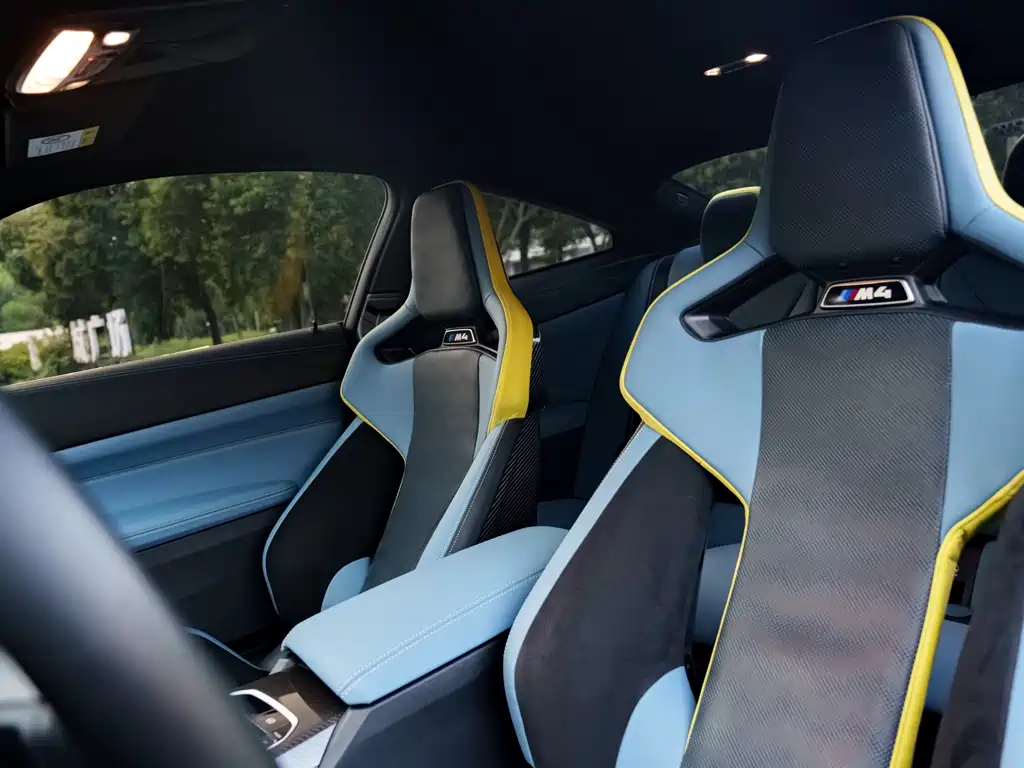BMW M4 — миниатюра 13