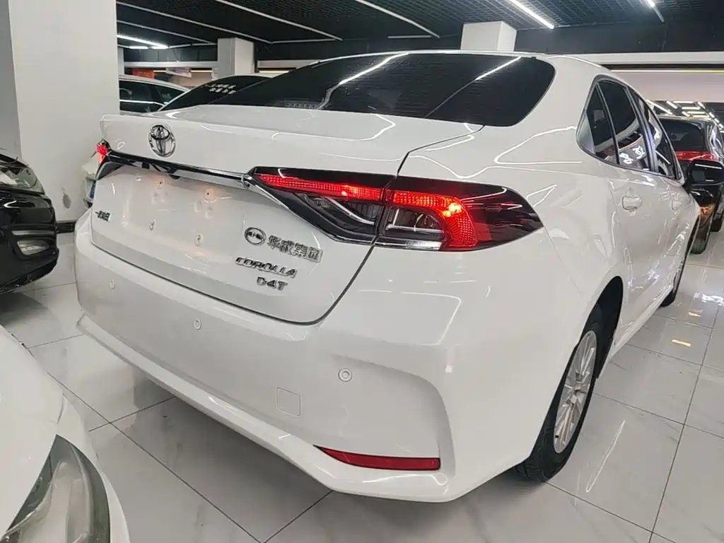 Toyota Corolla — миниатюра 7
