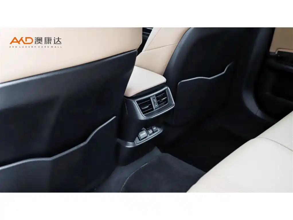 Lexus ES — миниатюра 9