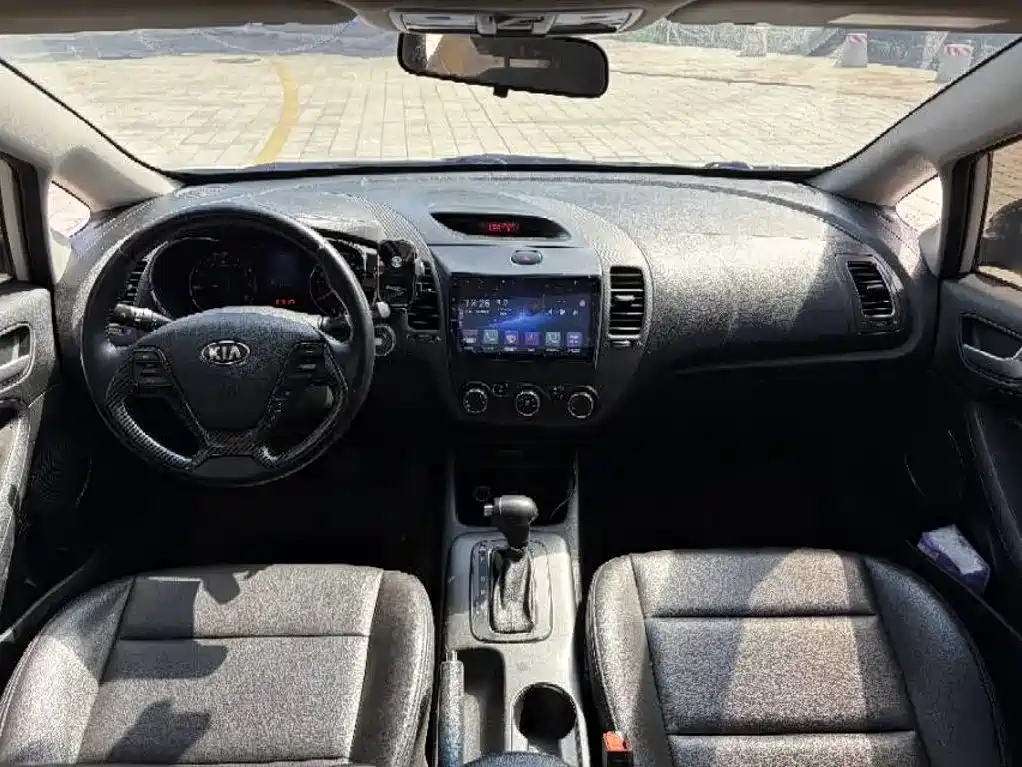 Kia K3 — миниатюра 8