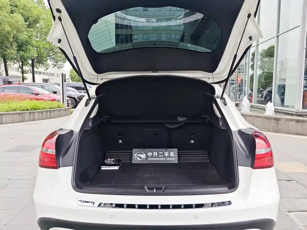 Mercedes-Benz GLA — миниатюра 29
