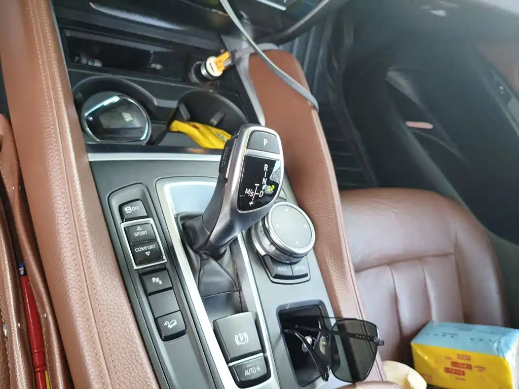 BMW X6 — миниатюра 15