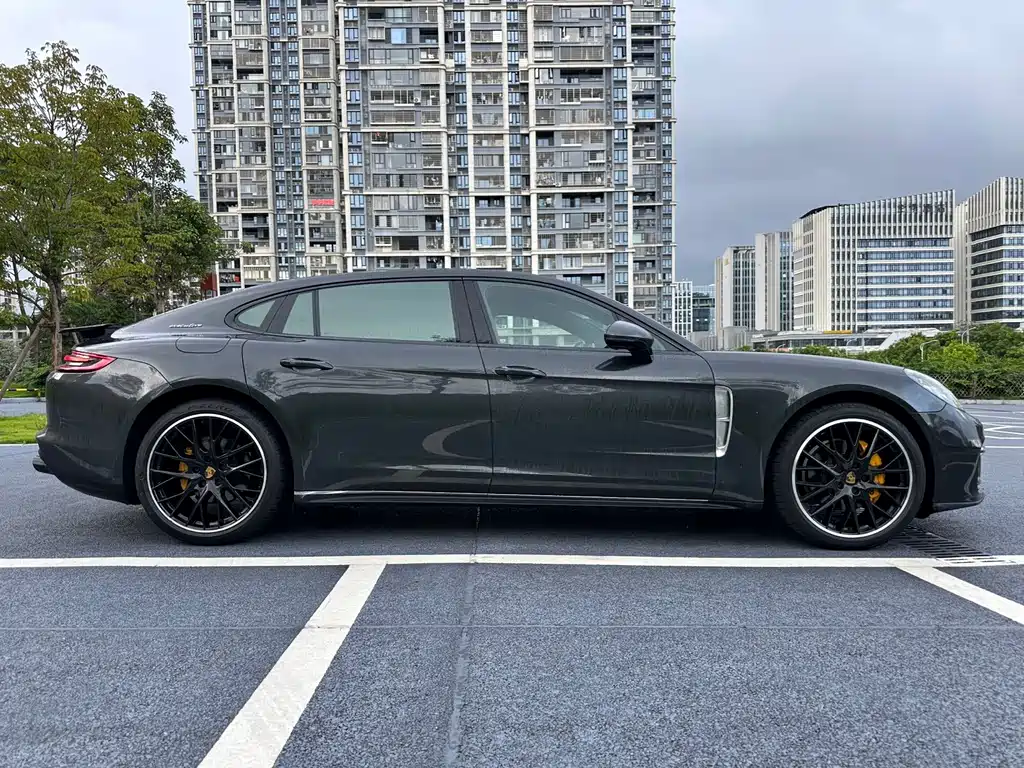 Porsche Panamera — миниатюра 4