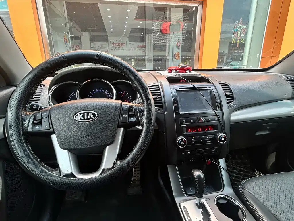 Kia Sorento — миниатюра 22