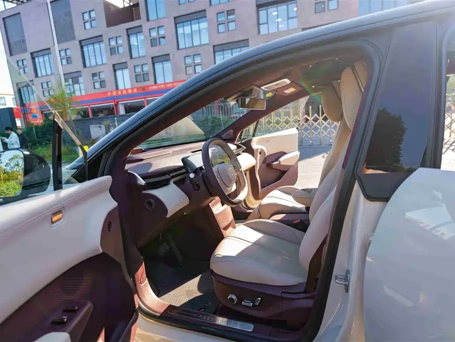 ZEEKR EXTREME KRYPTON X