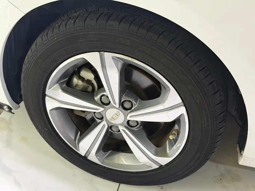 Geely Emgrand GL — миниатюра 19