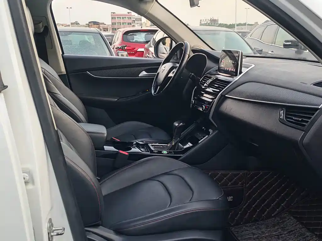 Borgward BX5 — миниатюра 9