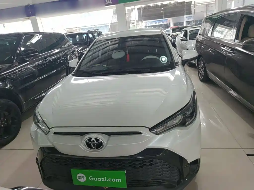 Toyota Frontlander — миниатюра 3