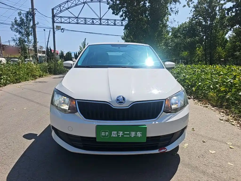 Skoda Fabia — миниатюра 3