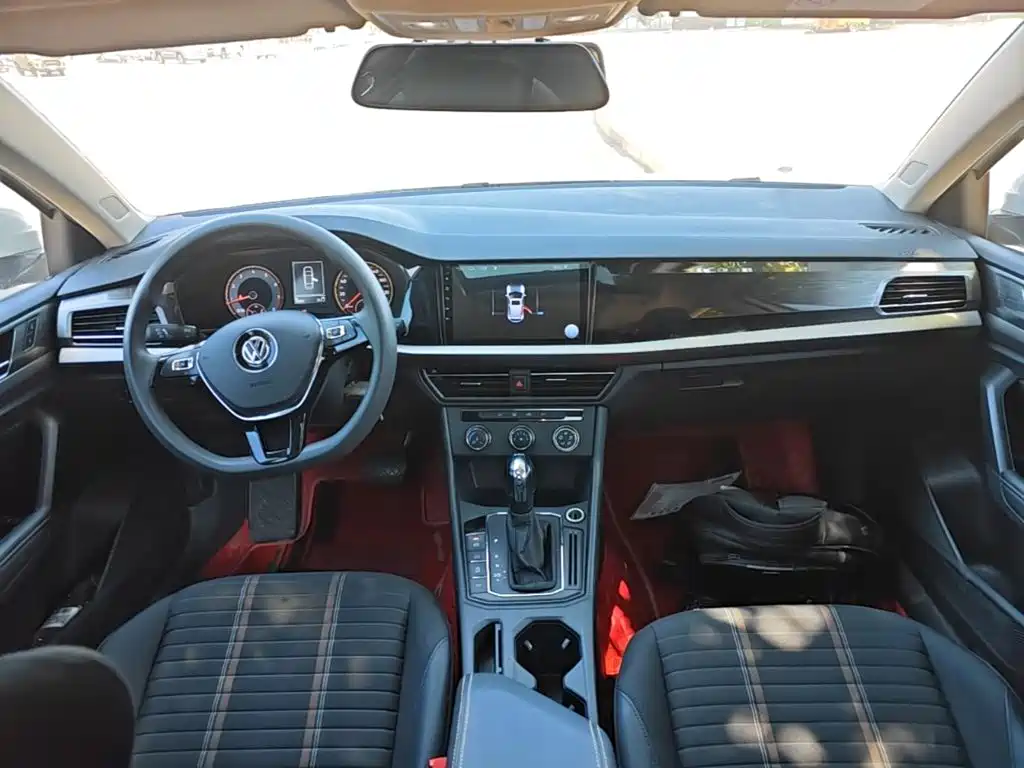 Volkswagen Lavida — миниатюра 10