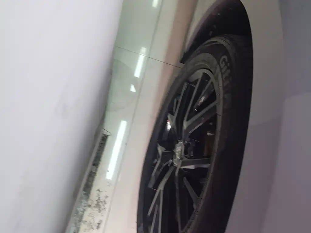 BYD Han — миниатюра 23