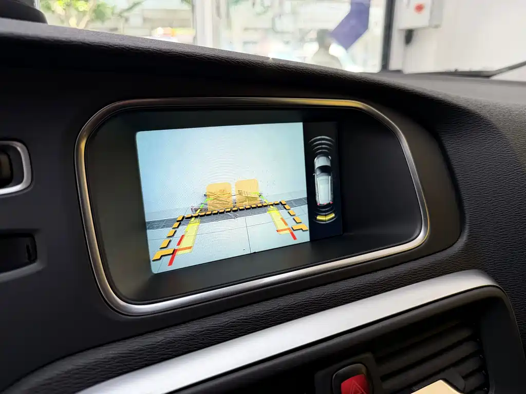Volvo V40 2016 T3
