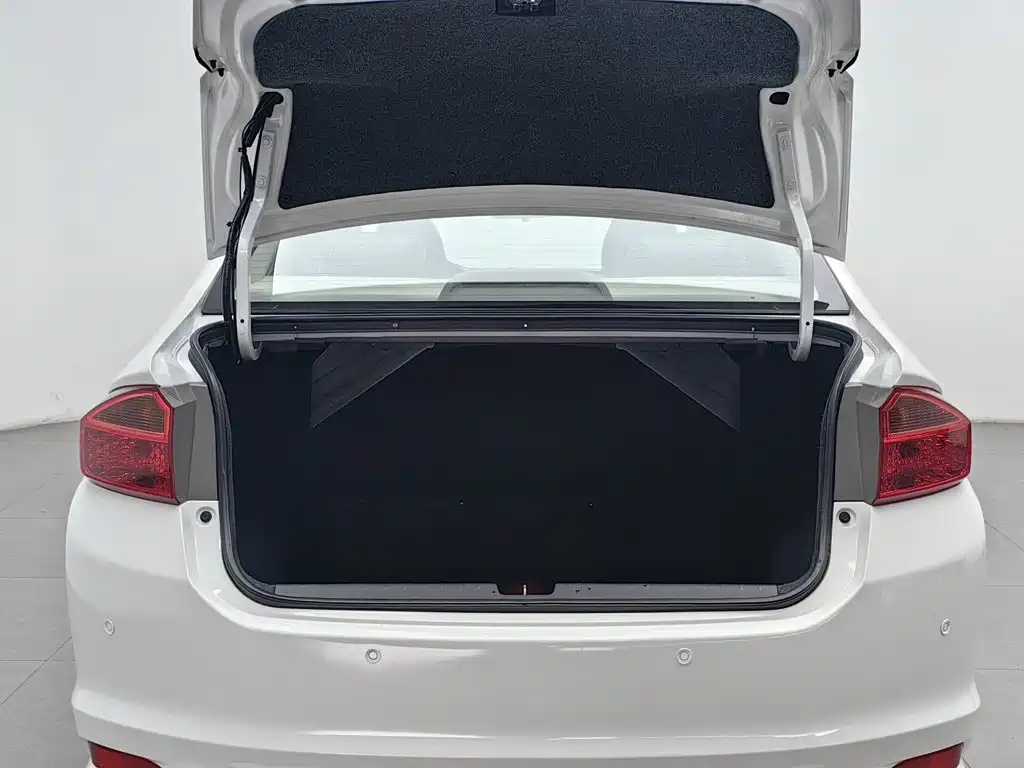Honda City — миниатюра 16