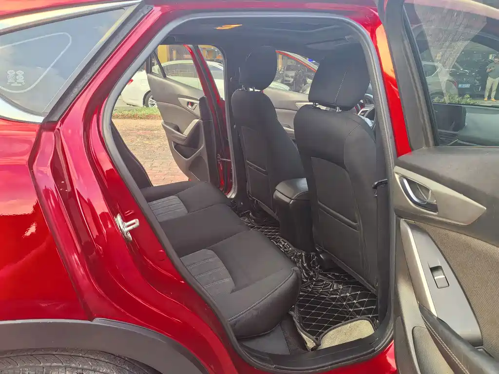 Mazda CX-4 — миниатюра 9
