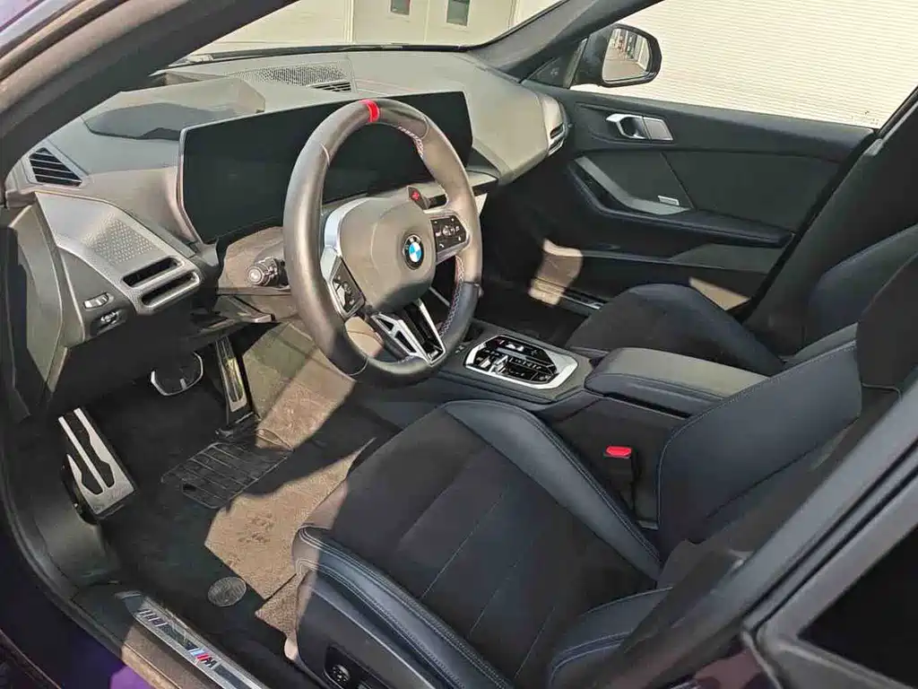 BMW M235L — миниатюра 8