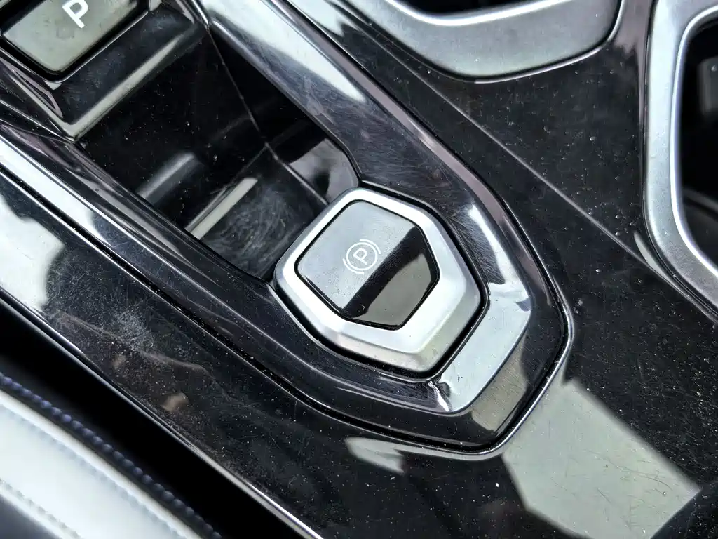 Geely Boyue L — миниатюра 47
