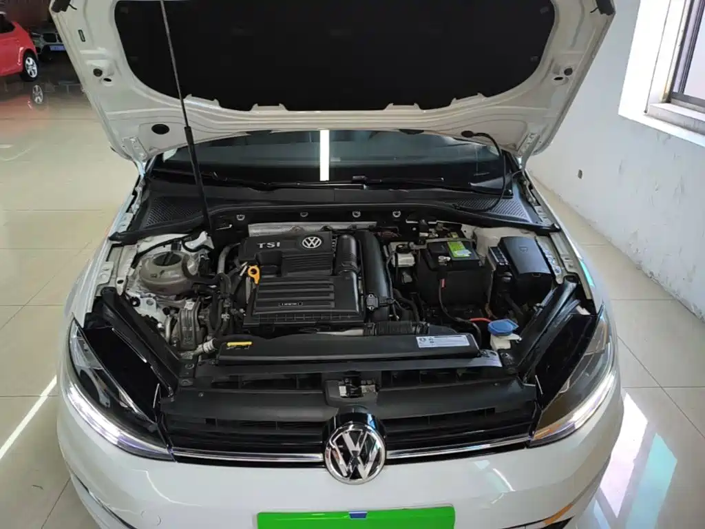 Volkswagen Golf — миниатюра 20
