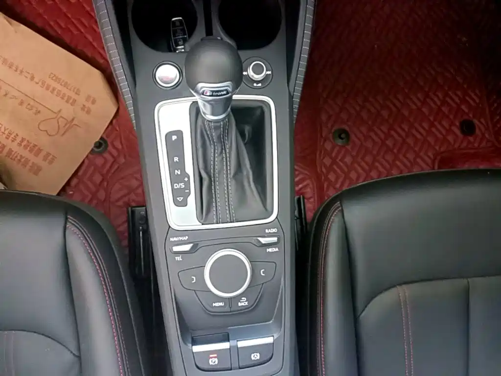 Audi Q2L — миниатюра 14
